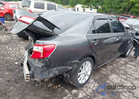2013 Toyota Camry Xle z USA, uszkodzony, nr VIN 4T1BF1FK3DU295336